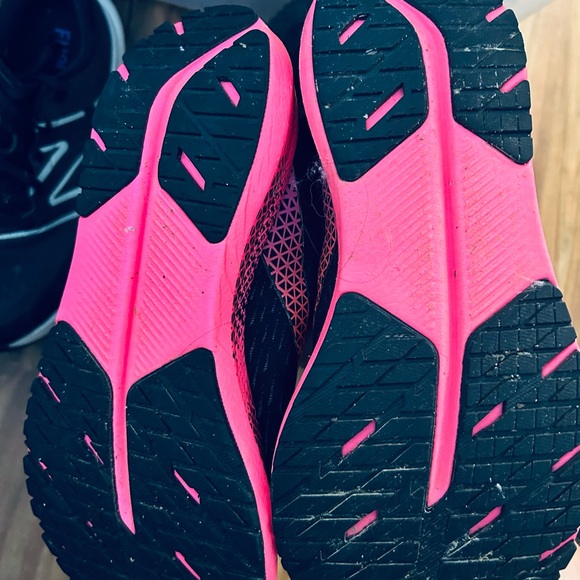 3 pair of good used condition running shoes. - Picture 2 of 4